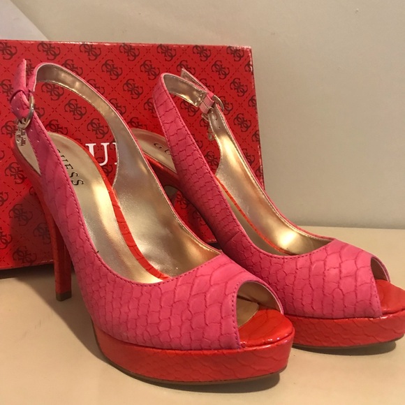 Woman’s Guess platforms pink/coral 8.5m - Picture 1 of 12